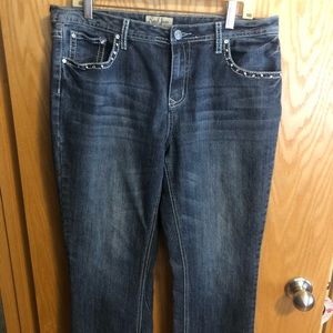 Women’s Earl Jeans with bling